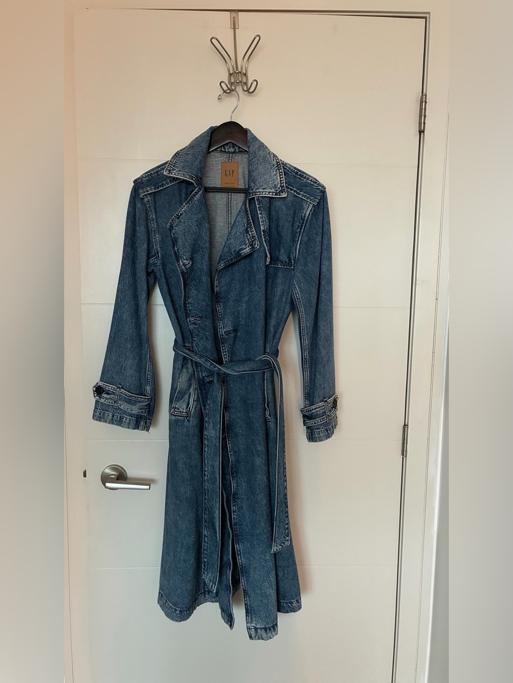 GAP Women's Long Icon denim Trench